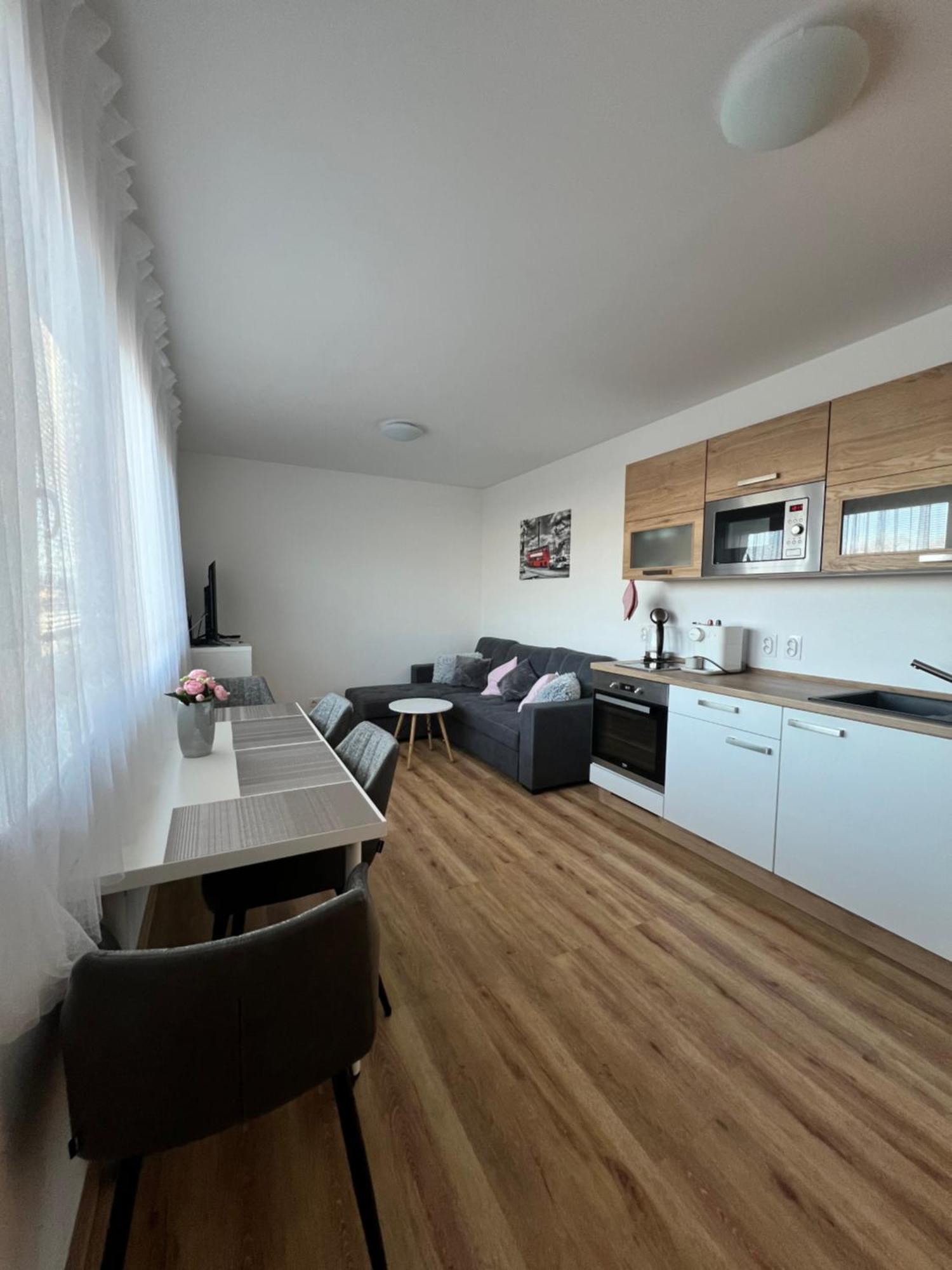Černá v Pošumaví Apartman Roda2 Male Lipno מראה חיצוני תמונה