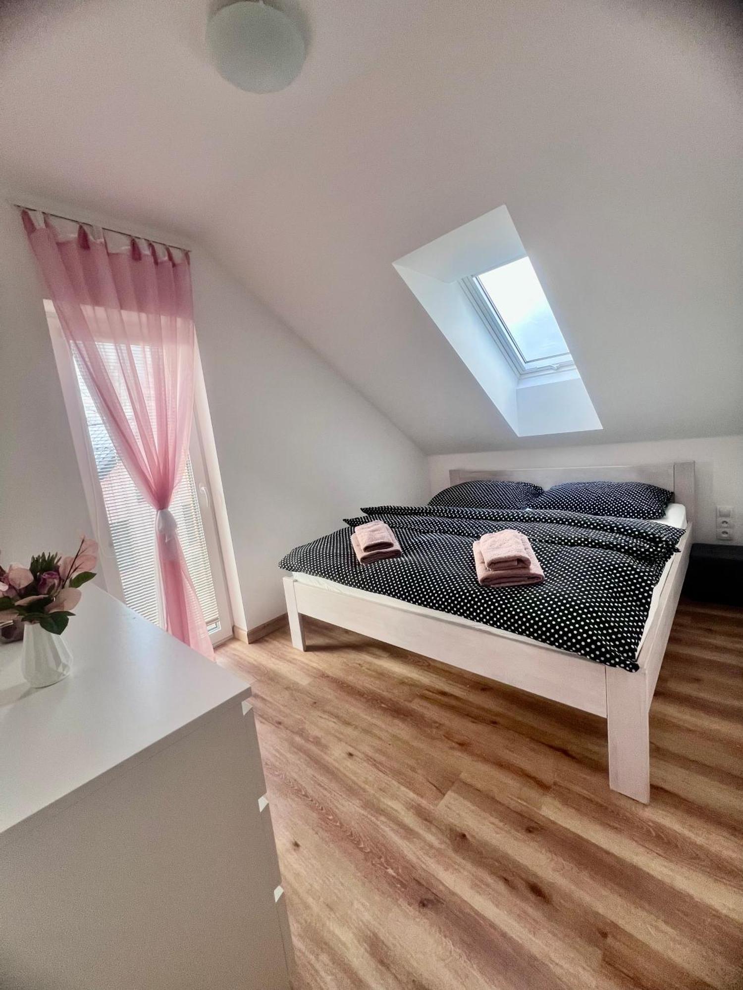 Černá v Pošumaví Apartman Roda2 Male Lipno מראה חיצוני תמונה